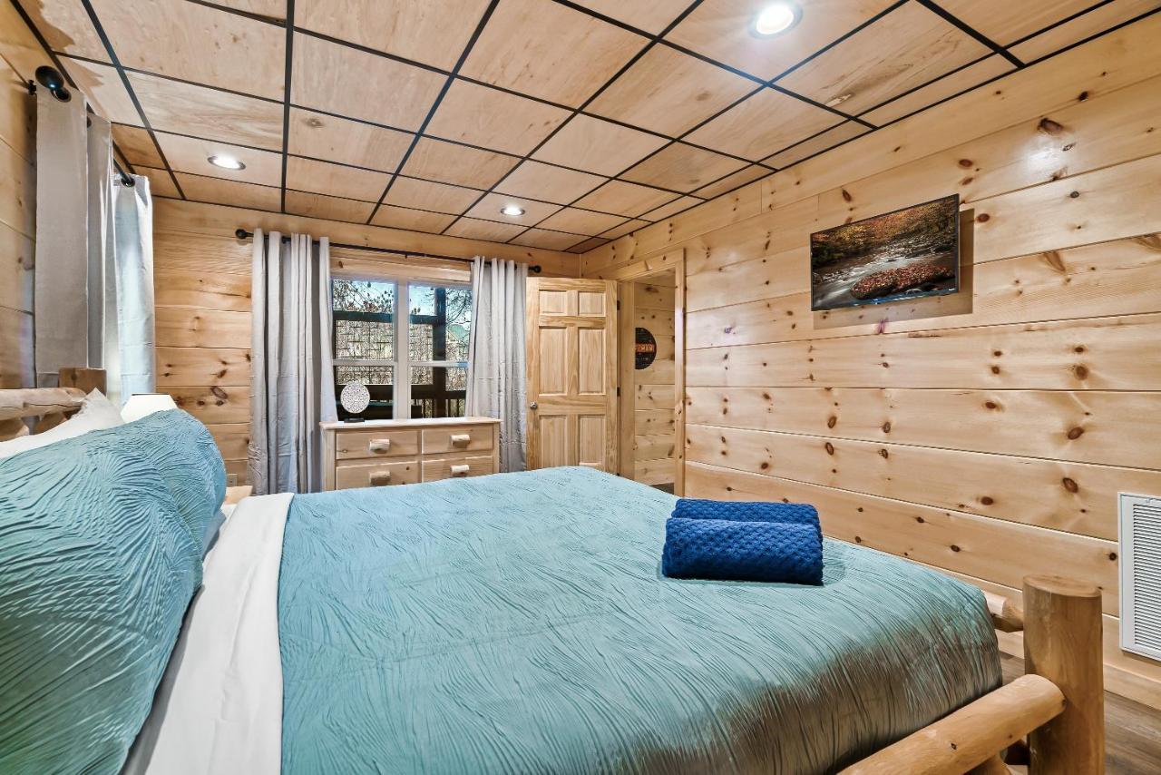 Mountains R Calling, Cozy Hideaway, King Beds, Hot-Tub, Arcade, Ev Ready Pigeon Forge Exterior foto